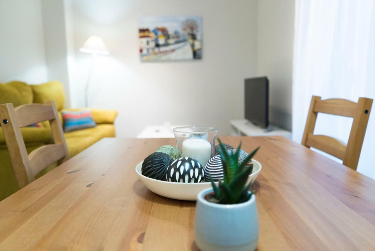 סביליה Apartamento Los Azahares מראה חיצוני תמונה